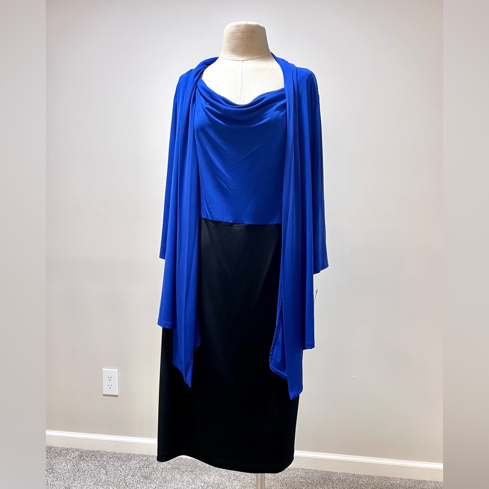 DARK BLUE AND BLACK DRESS